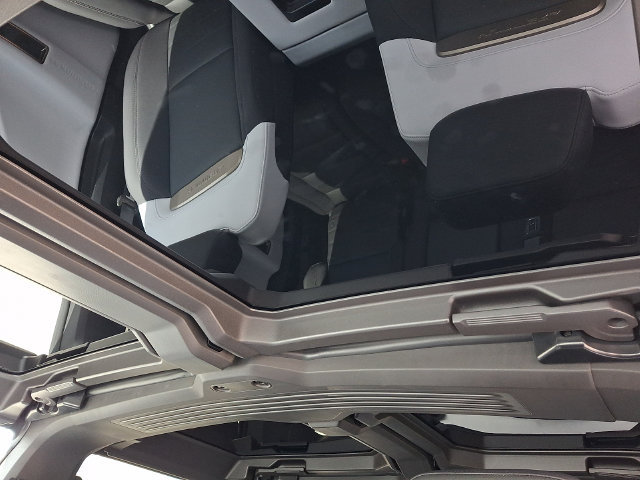 Used 2025 GMC Hummer EV 3X AWD/4WD image 18