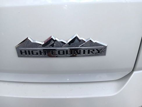 Used 2019 Chevrolet Traverse High Country w/ LPO, Floor Liner Package image 18