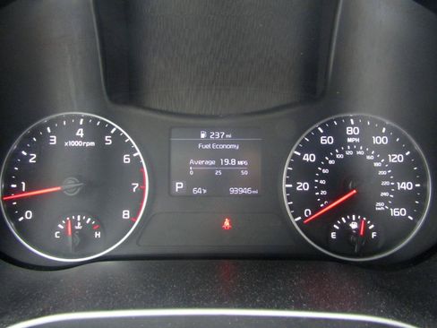 Used 2021 Kia Seltos S FWD image 15
