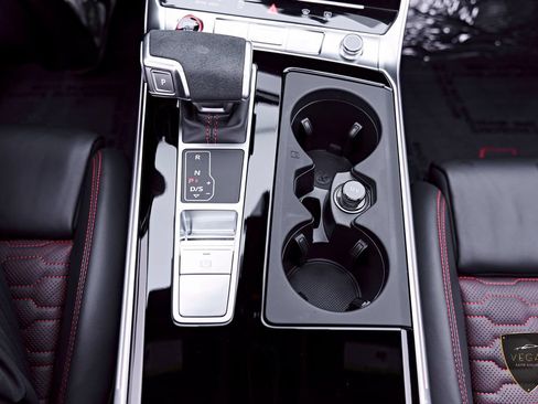 Used 2024 Audi RS 7 Performance AWD/4WD image 91
