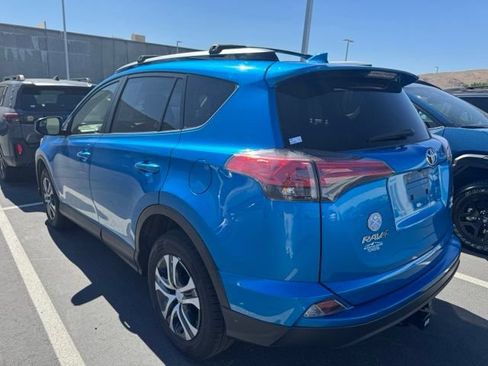 Used 2018 Toyota RAV4 LE w/ All Weather Liner Package AWD/4WD image 4