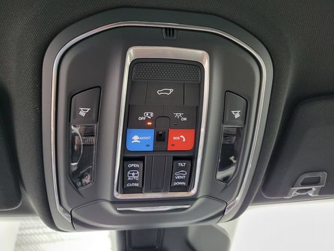 New 2026 Jeep Grand Cherokee L Laredo AWD/4WD image 19