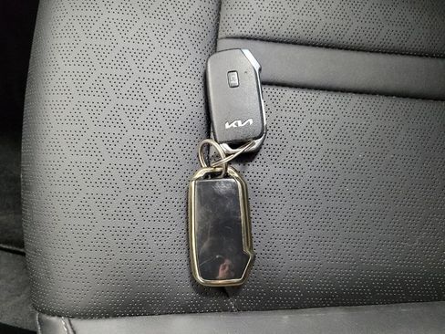 Used 2022 Kia Sorento SX image 32