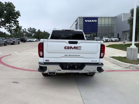 Used 2021 GMC Sierra 1500 SLE AWD/4WD image 5