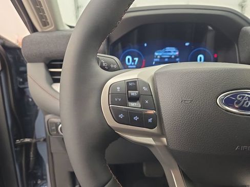 New 2026 Ford Explorer Active RWD image 37
