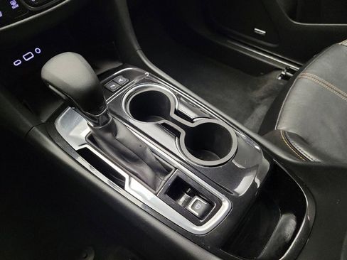 Used 2022 Chevrolet Equinox Premier image 26