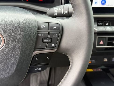 Used 2026 Toyota Camry XLE image 19