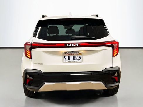Certified 2024 Kia Seltos S image 6