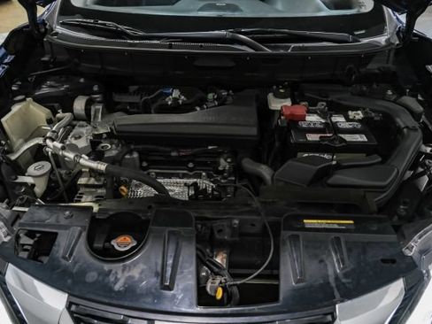 Used 2017 Nissan Rogue SL w/ SL Premium Package FWD image 50