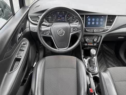 Used 2020 Buick Encore Preferred FWD image 29
