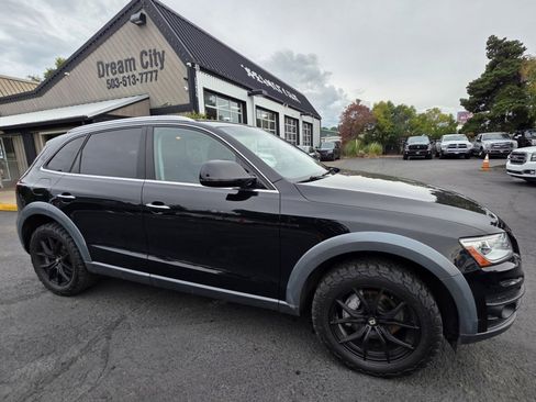 Used 2017 Audi Q5 2.0T Premium Plus w/ Technology Package image 5
