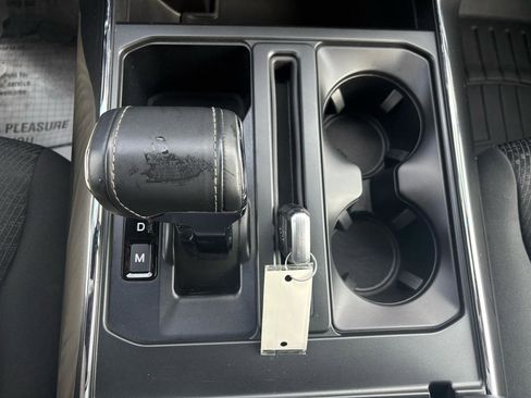 Certified 2021 Ford F150 XLT w/ Equipment Group 302A High image 30