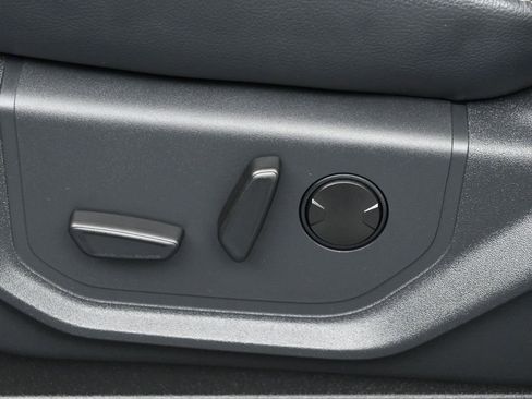 Certified 2022 Ford F250 Lariat w/ Lariat Ultimate Package image 10