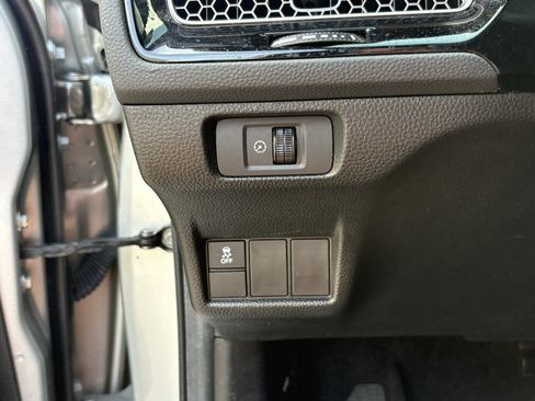 Certified 2025 Honda Civic Sport image 13