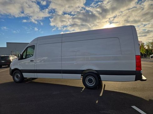 New 2026 Mercedes-Benz Sprinter 2500 image 6
