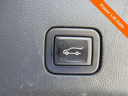 Used 2023 Chevrolet Suburban Premier w/ Texas Edition AWD/4WD image 27