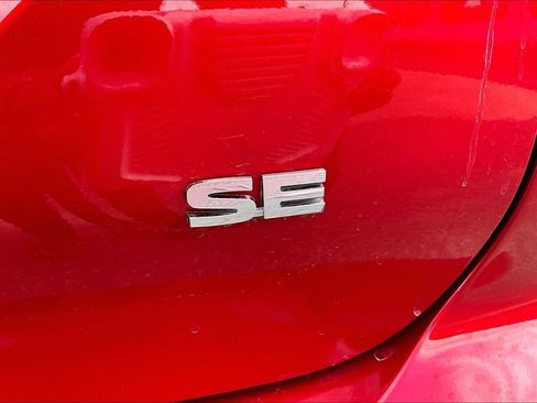 New 2026 Mitsubishi Outlander SE AWD/4WD image 12