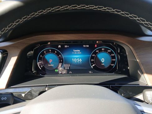 New 2026 Volkswagen Atlas SE image 15