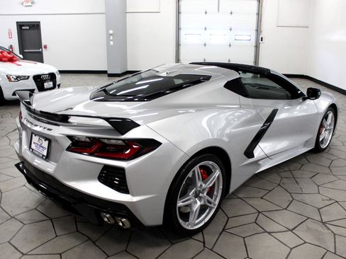 Used 2020 Chevrolet Corvette Stingray Premium Cpe w/ 3LT Preferred Equipment Group image 29