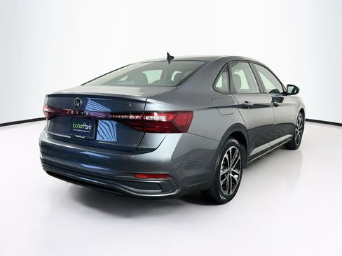 Used 2025 Volkswagen Jetta Sport FWD image 9