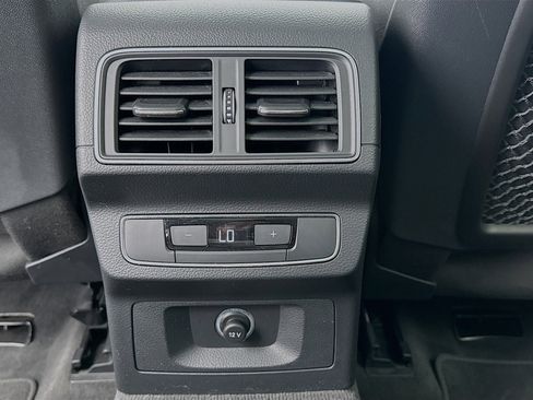 Used 2018 Audi Q5 2.0T Premium image 17