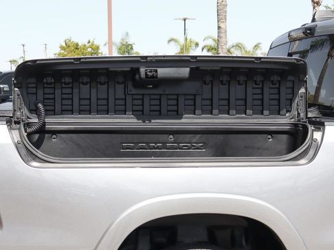 Used 2025 RAM 1500 Limited AWD/4WD image 12