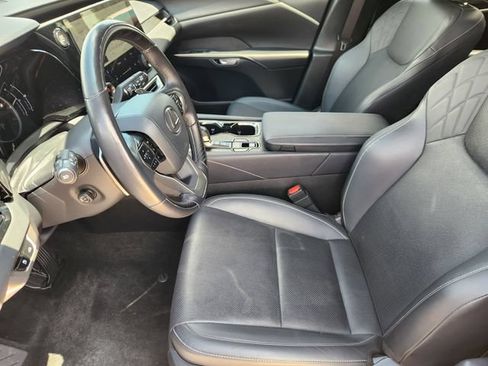 Used 2024 Lexus RX 350 Premium w/ Accessory Package (Z1) FWD image 14