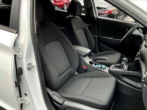 Used 2023 Hyundai Kona SEL image 15