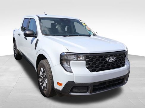 Used 2026 Ford Maverick XLT FWD image 11