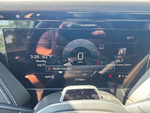 Certified 2025 GMC Yukon AT4 Ultimate AWD/4WD image 25