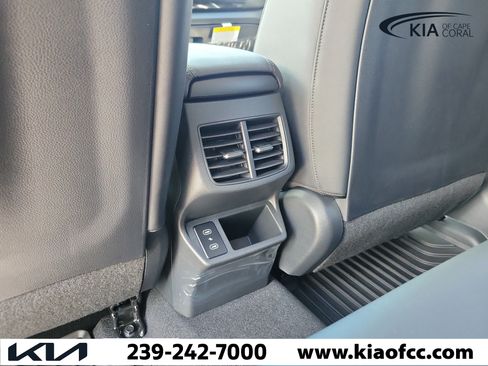 New 2026 Kia Seltos S FWD image 12