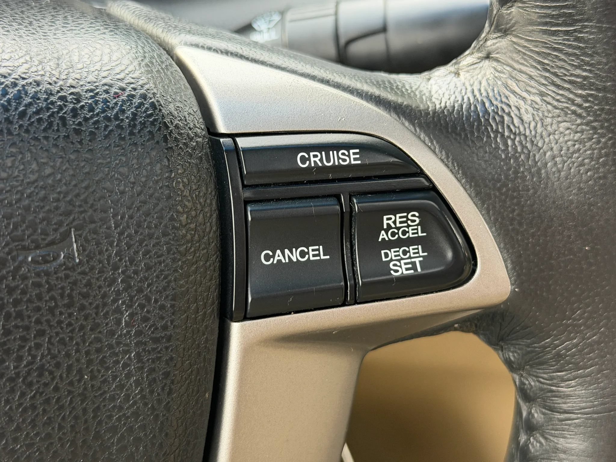 Used 2012 Honda Accord EX-L image 30