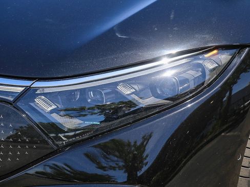 Used 2023 Mercedes-Benz EQS 580 4MATIC Sedan image 7