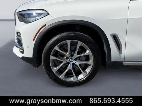 Used 2019 BMW X5 xDrive40i w/ Convenience Package image 9