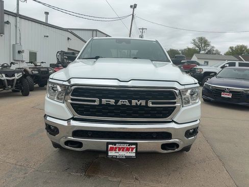 Used 2022 RAM 1500 Big Horn AWD/4WD image 3