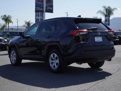 Used 2024 Toyota RAV4 LE image 6