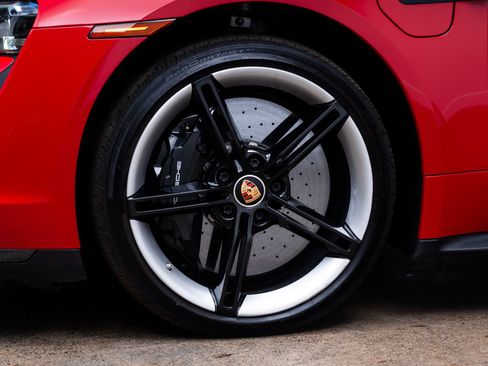 Used 2021 Porsche Taycan Turbo S w/ Premium Package AWD/4WD image 4