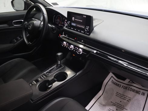 Used 2024 Honda Civic Sport image 10