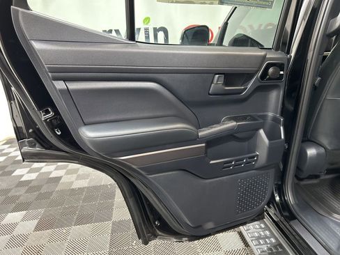 Used 2025 Toyota 4Runner TRD Off-Road Premium w/ Tow Technology Package image 18