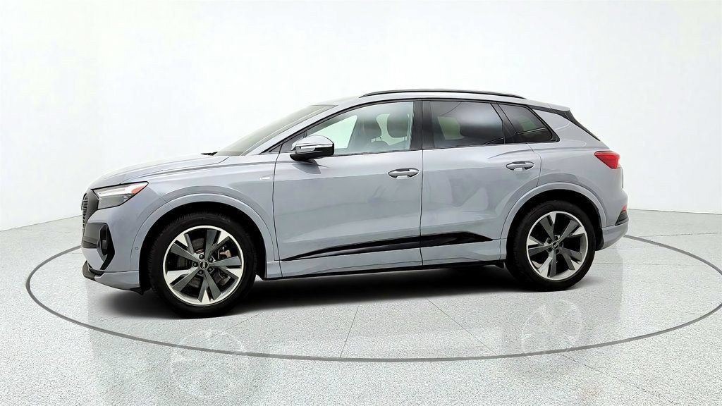 Used 2024 Audi Q4 e-tron Premium Plus w/ Premium Plus AWD/4WD image 8