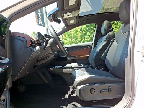 Certified 2022 Volkswagen ID.4 Pro S RWD image 13