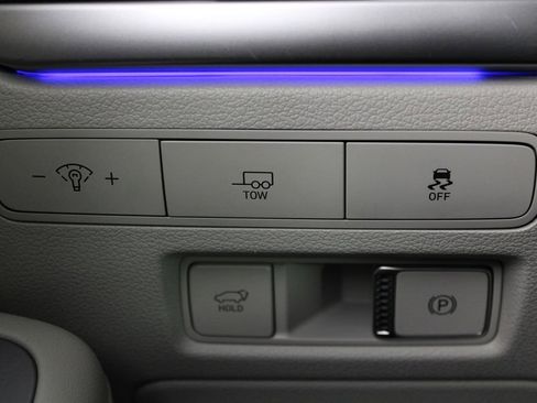 Certified 2024 Hyundai Palisade Limited image 21