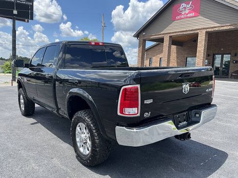 Used 2017 RAM 2500 Laramie AWD/4WD image 3