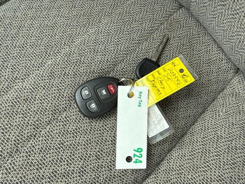 Used 2025 Chevrolet Express 3500 LS RWD image 10