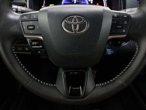 Used 2026 Toyota Camry SE w/ Convenience Package FWD image 24