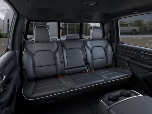 New 2026 RAM 1500 Laramie AWD/4WD image 29