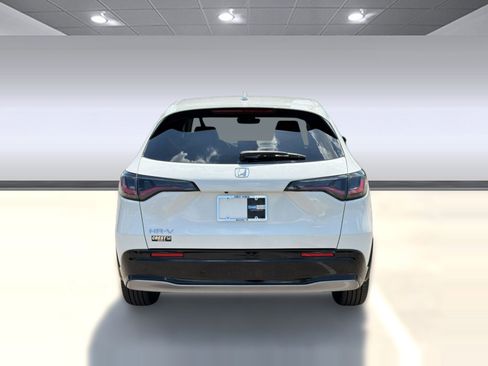 New 2026 Honda HR-V EX-L image 10