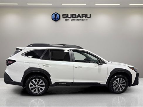Certified 2025 Subaru Outback Premium w/ Popular Package #1A image 6