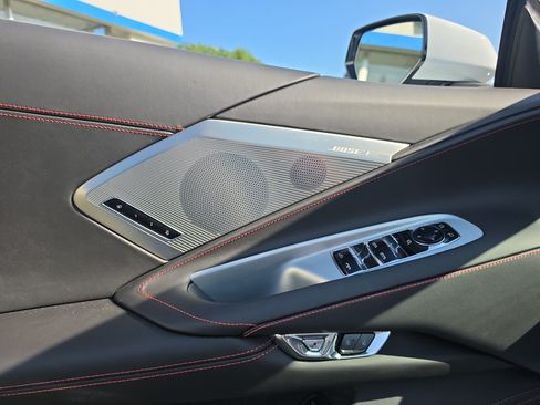 Used 2024 Chevrolet Corvette Stingray Premium Conv RWD image 16