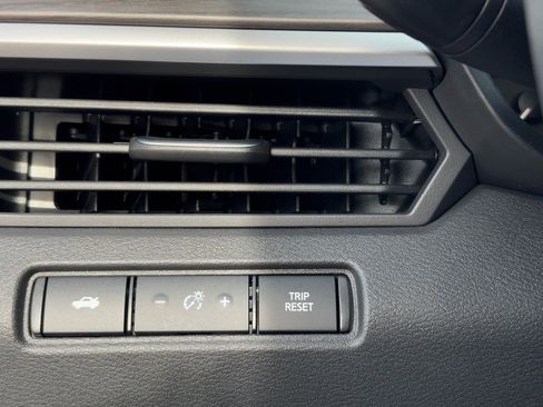 New 2025 Nissan Altima 2.5 SV image 28